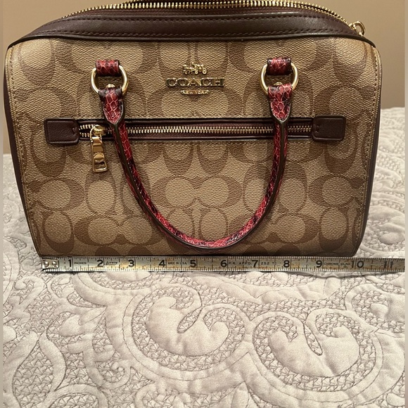 Coach purse and signature Brown lettering with red accents, including wallet - Picture 4 of 5